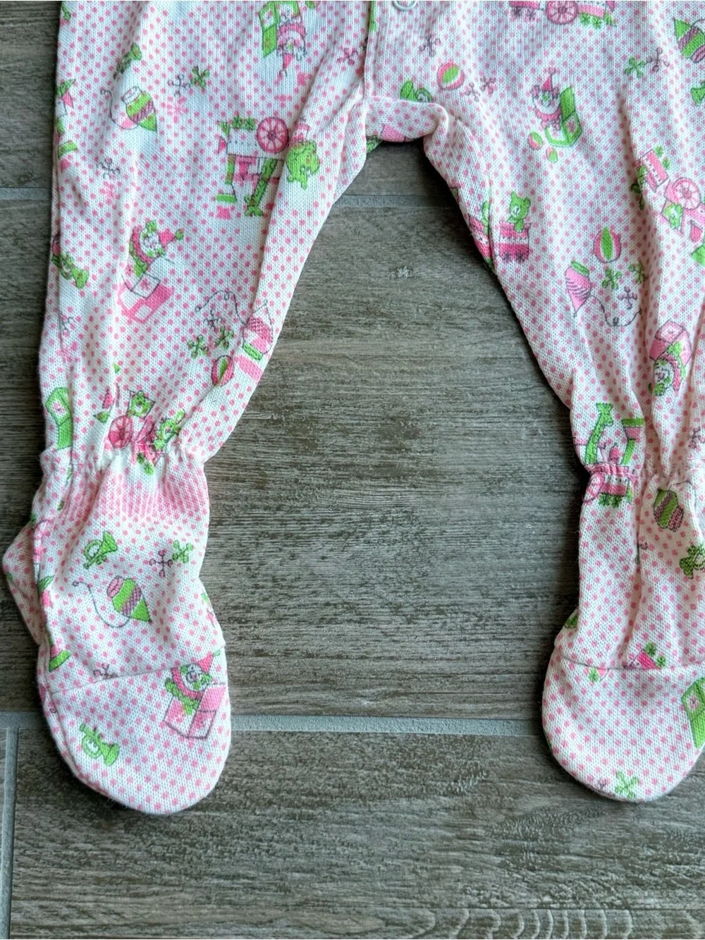 Vintage Carter’s Pink and Green Zoo Print Baby Footed Pajamas